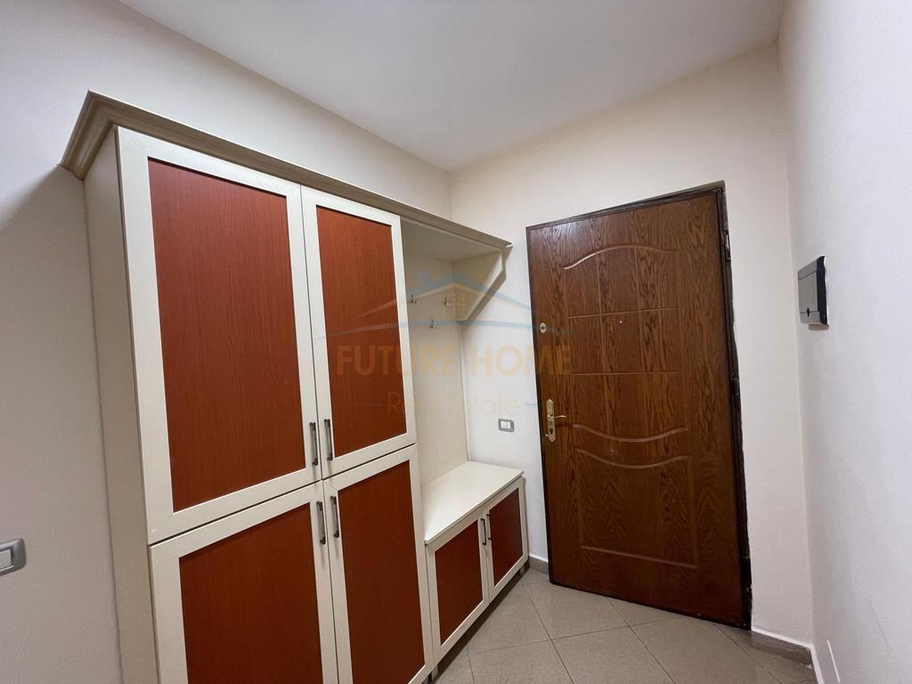 Qera, Apartament 2+1+2+Post parkimi, Liqeni i Thatë, Tiranë.