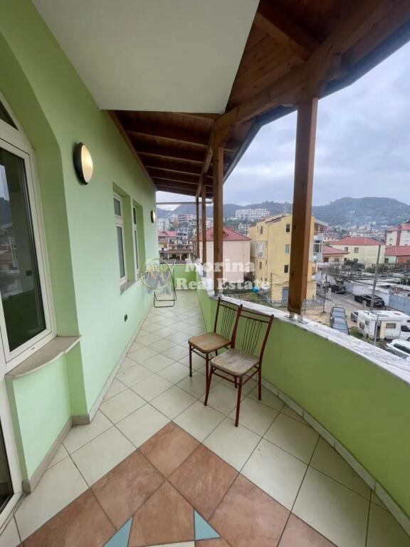 Affitto, Appartamento 2+1, a Selite, dietro la Scuola Marin Barleti, 600 Euro/mese