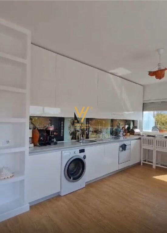 LOFT ME QERA NE MYSLYM SHYR 1.200 EURO