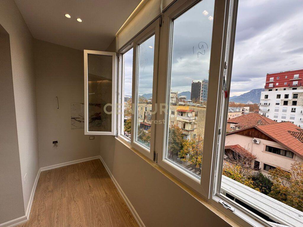 Apartament 1+1 dhe Garsoniere per shitje prane Qendres, Rruga e Barrikadave