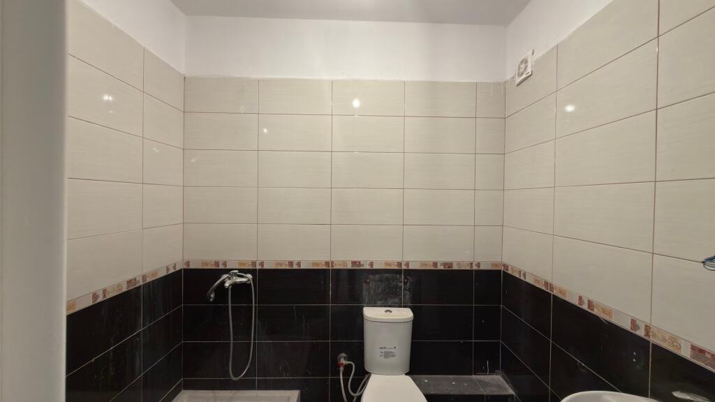 ASTIR APARTAMENT 2+1+2 PER SHITJE!
