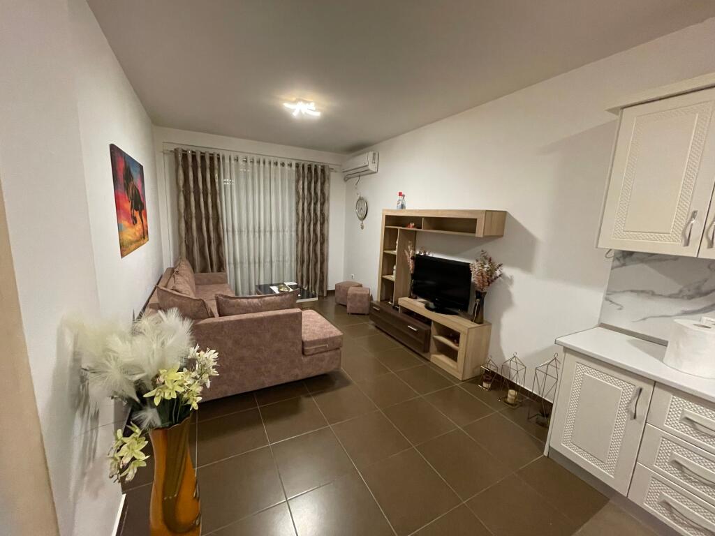 Jepet apartament 2+1 me qera