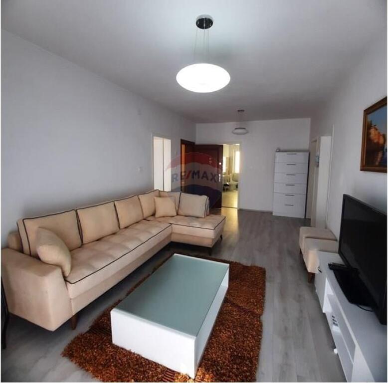 Apartament 2+1+2 me qira në Bllok