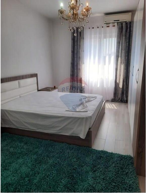 Apartament 2+1+2 me qira në Bllok