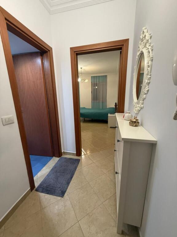 Fresk Affittasi Appartamento 2+1