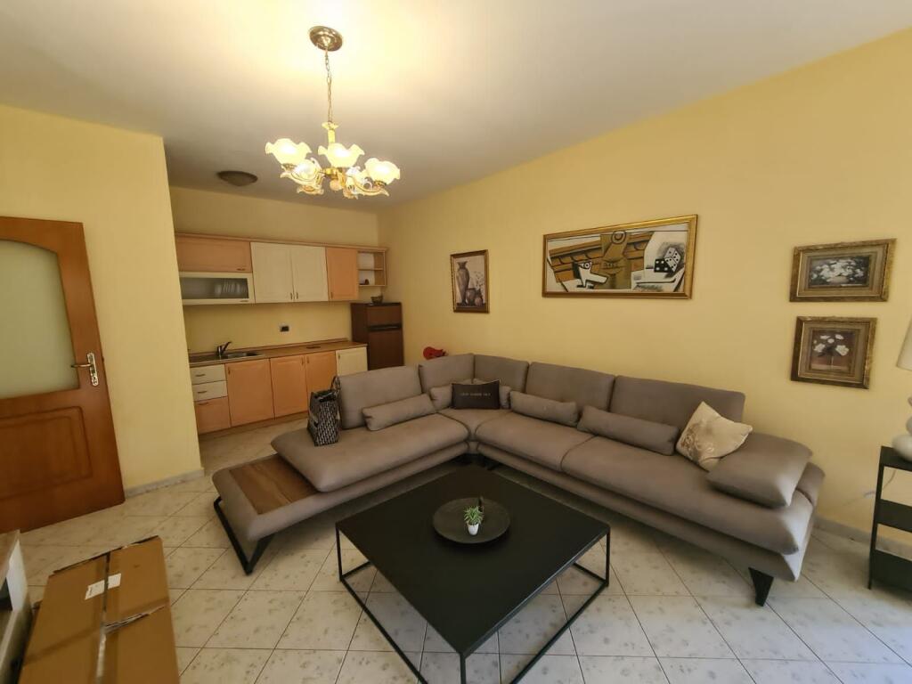 In vendita, appartamento 1+1+2 balconi, spiaggia Iliria Durres