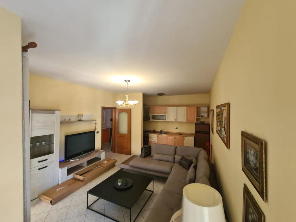 In vendita, appartamento 1+1+2 balconi, spiaggia Iliria Durres