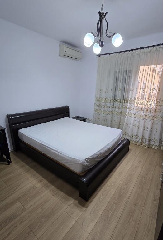 Posizione posizione! Appartamento con 2 camere da letto - Stadio Dinamo, Tirana