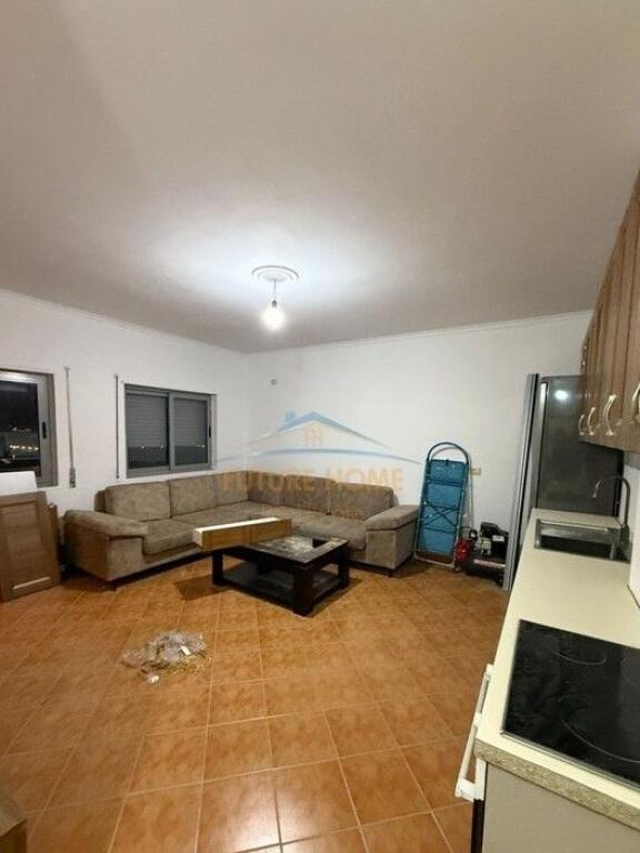 Appartamento 1+1, in Affitto, Kombinat