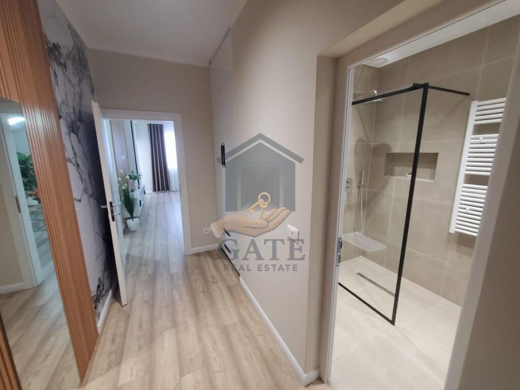 Vendesi in vendita Appartamento 1+1 – Spiaggia Iliria, Durazzo