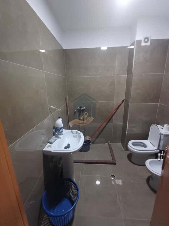 🏡 Appartamento 2+1+2 in Vendita – 110 m² – Spiaggia, Ruota Rossa