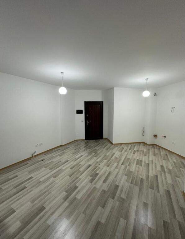 🏡 **Appartamento 2+1 in Vendita – Yzberisht**