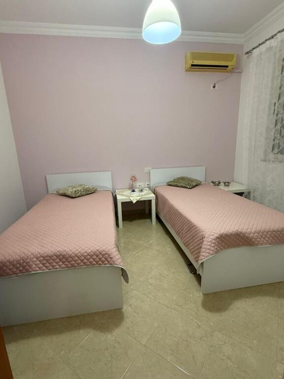 Fresk Affittasi Appartamento 2+1