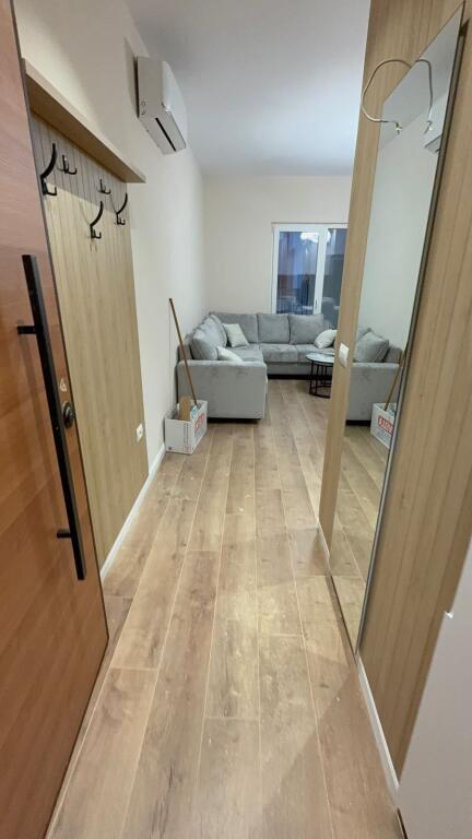 Zogu i zi, appartamento 1+1 mai abitato prima 70.000 leke