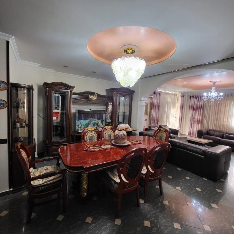 🏡 Appartamento 3+1 in Affitto – Comune di Parigi