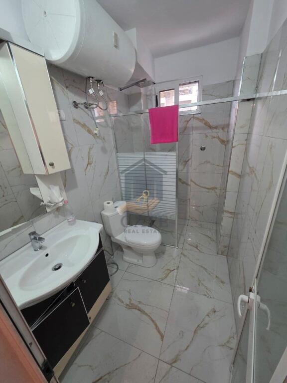 In vendita, appartamento 2+1, presso l'ex distretto di polizia, Durazzo!