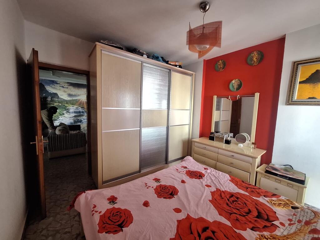 Appartamento 2+1, Don Bosko!