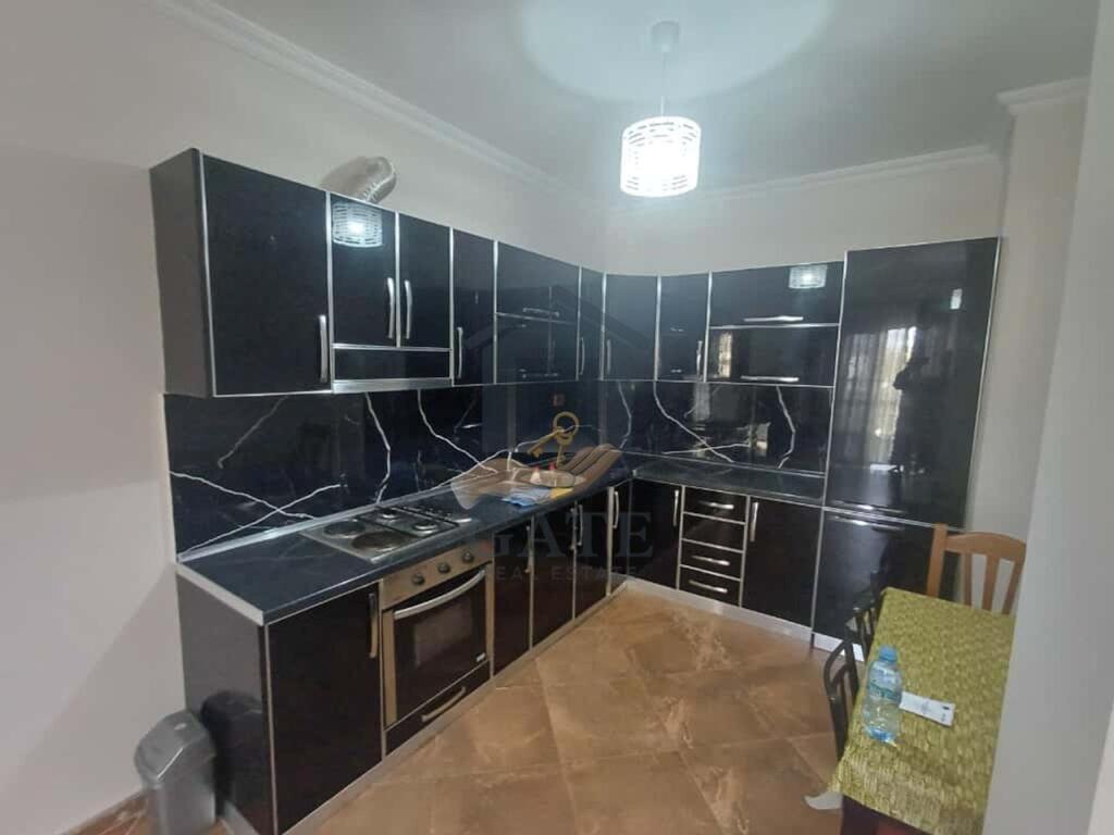 🏡 Appartamento 2+1+2 in Vendita – 110 m² – Spiaggia, Ruota Rossa