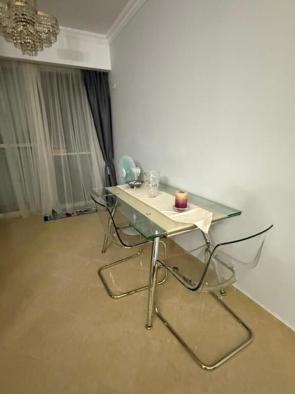 Fresk Affittasi Appartamento 2+1