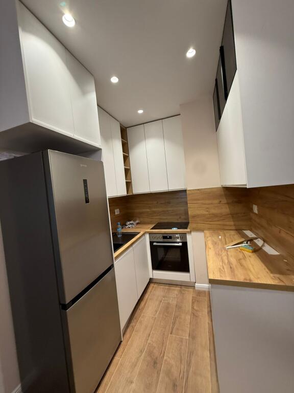 Zogu i zi, appartamento 1+1 mai abitato prima 70.000 leke