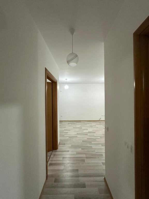 🏡 **Appartamento 2+1 in Vendita – Yzberisht**