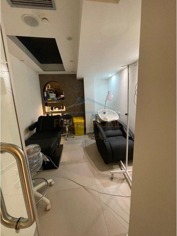 Shitje, Ambient Biznesi, Rruga e Durrësit, Tiranë