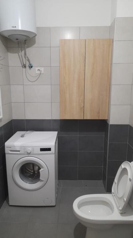 Apartament 1+1 me qera perballe tek Amerikan 3