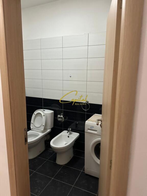 APARTAMENT ME QERA 1+1 KOMPLEKSI GOLDEN PARK 50.000 LEKE