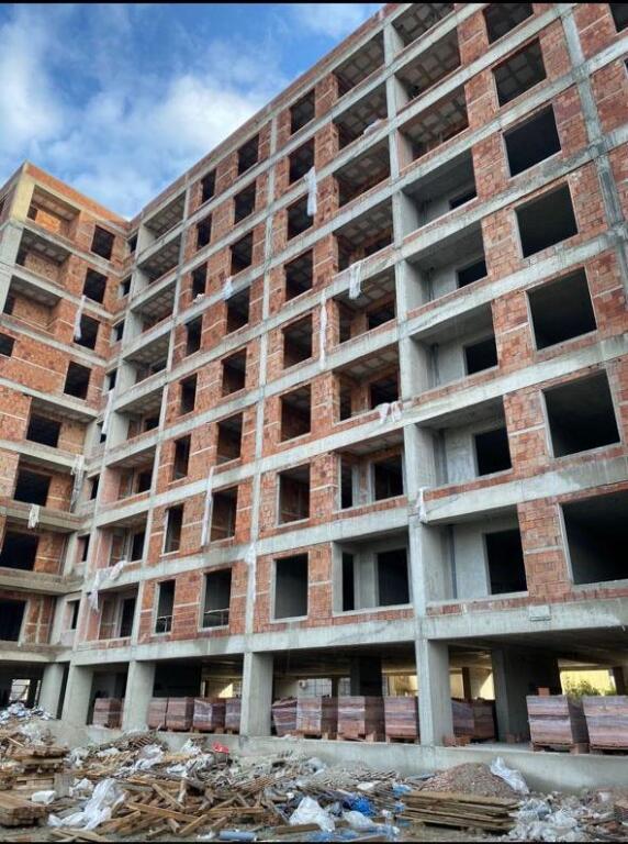 SHITET APARTAMENT 2+1 KAMEZ