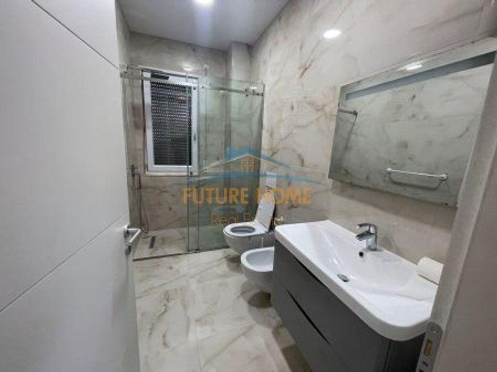 Qera,Apartament 2+1+Post Parkimi,Kopshti Botanik,Tiranë