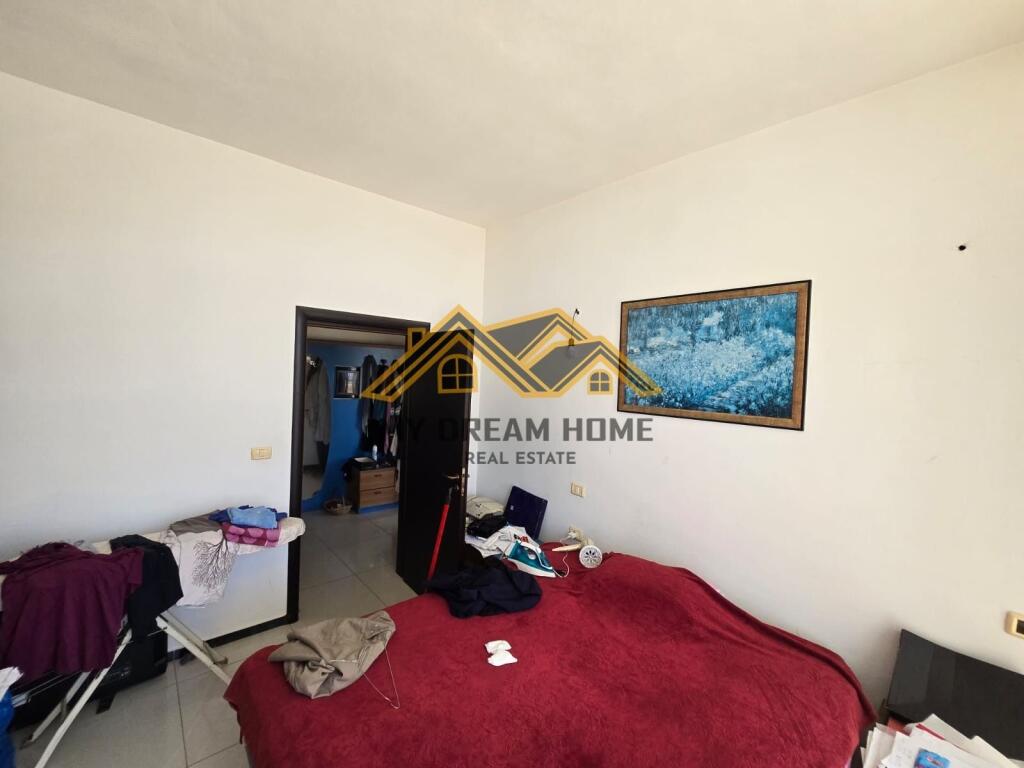 SHITET APARTAMENT 2+1+2+VERAND ME PISHIN TEK SHKEMBI I KAVAJES!!