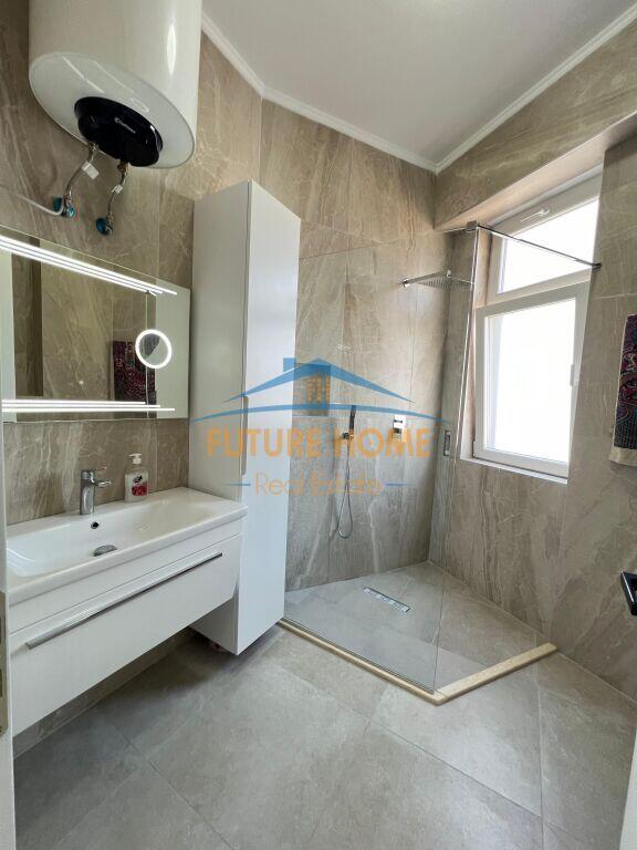 Qera, Apartament 2+1, Qendër, Tiranë .