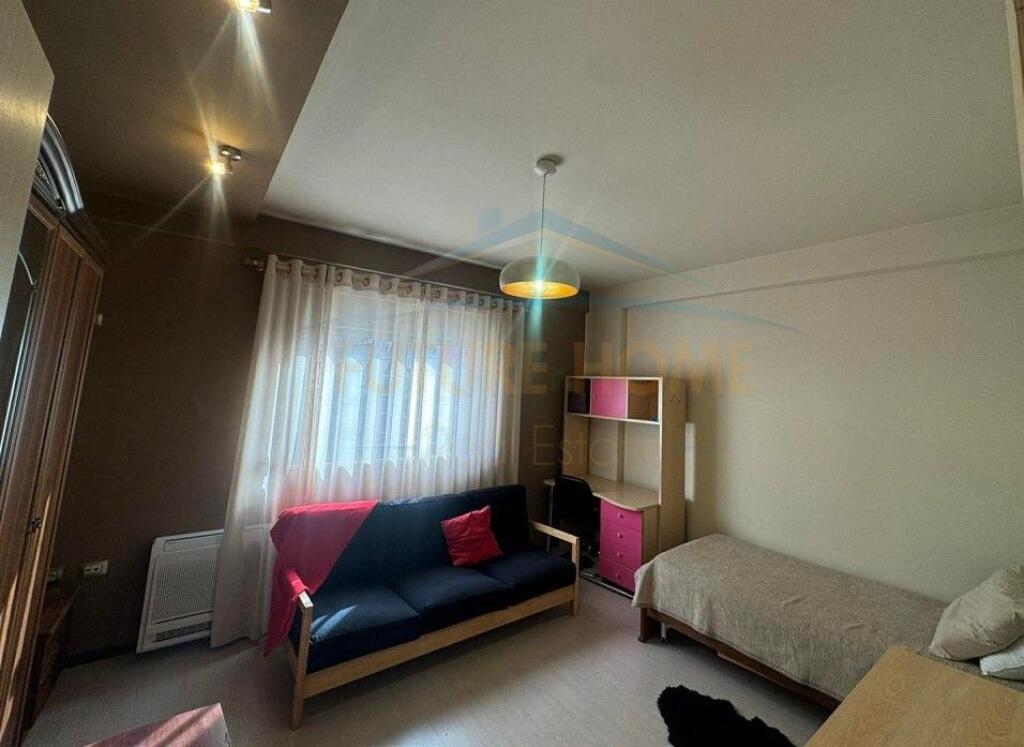 Qera , Apartament 2+1+2 Unaza e Re , Tirane