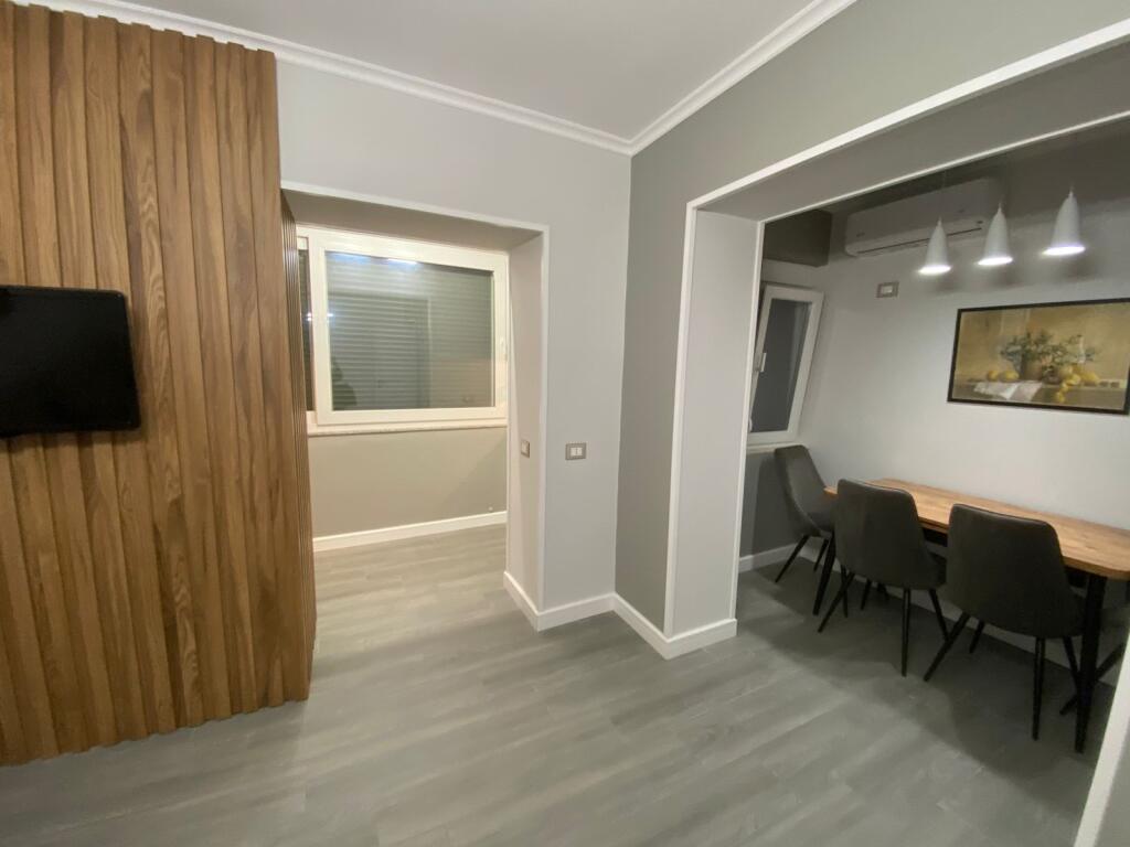 Jepet Apartament me qera