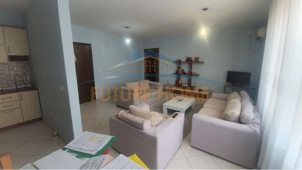 Affitto, Appartamento 2+1, Via delle Barricate