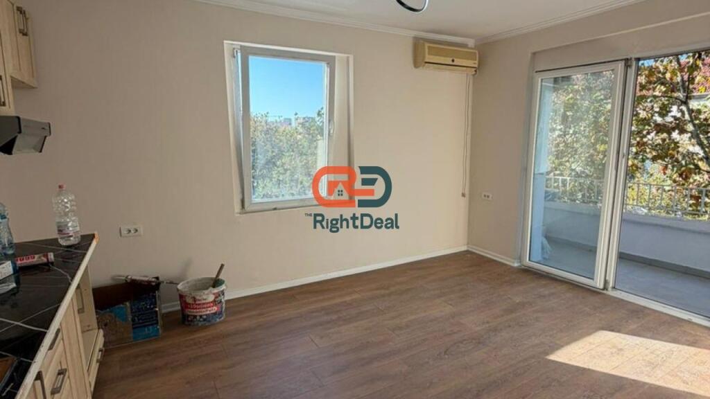 Perballe Harry Fultz, Shitet Apartament 2+1 I Investuar Totalisht!!