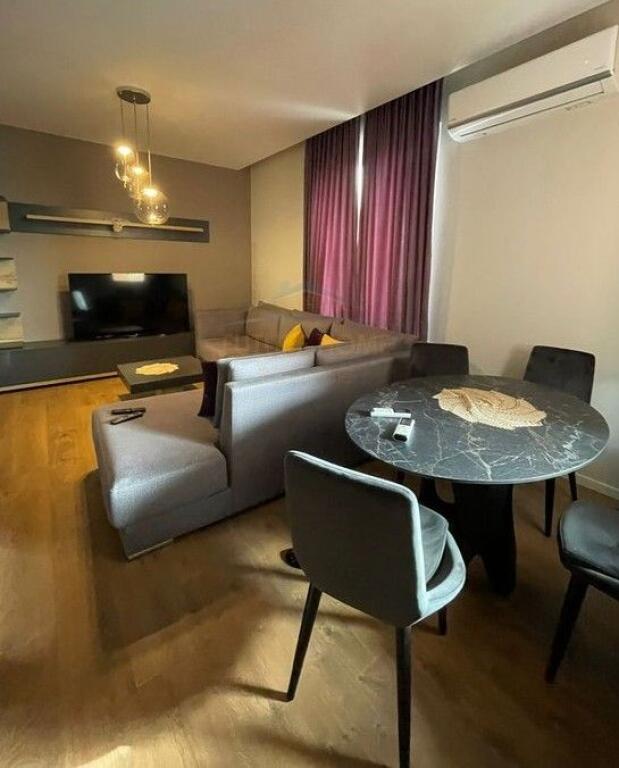 Apartament 2+1+2, Rruga Bardhyl, Tiranë.