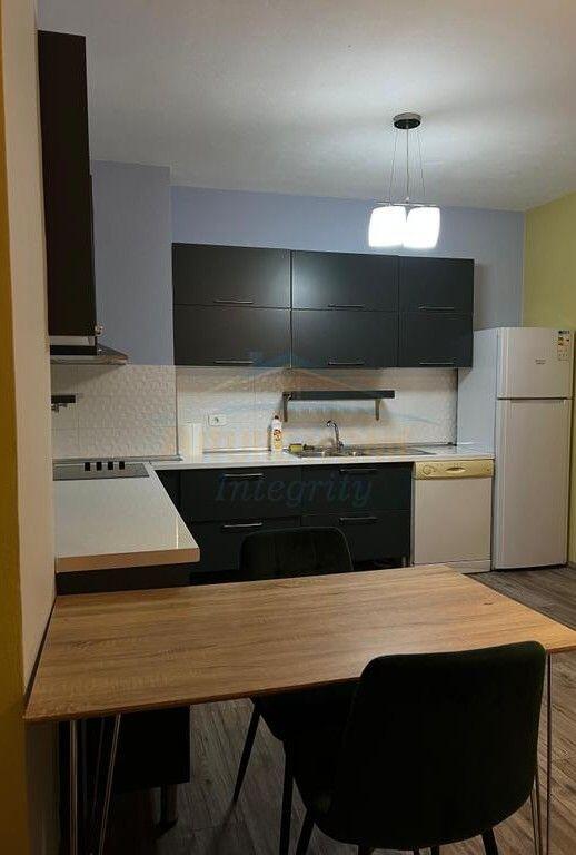 Apartament 1+1 Unaza e Re, Tiranë.