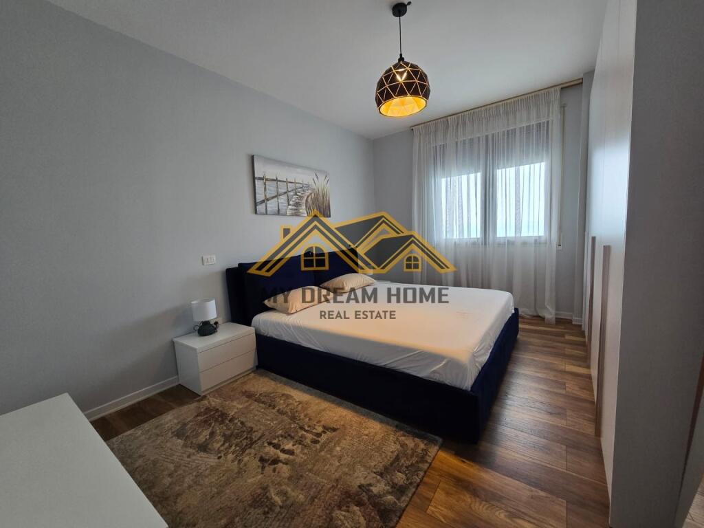 Apartament Lux per qira tek 27-katëshi në Vollga, Durrës