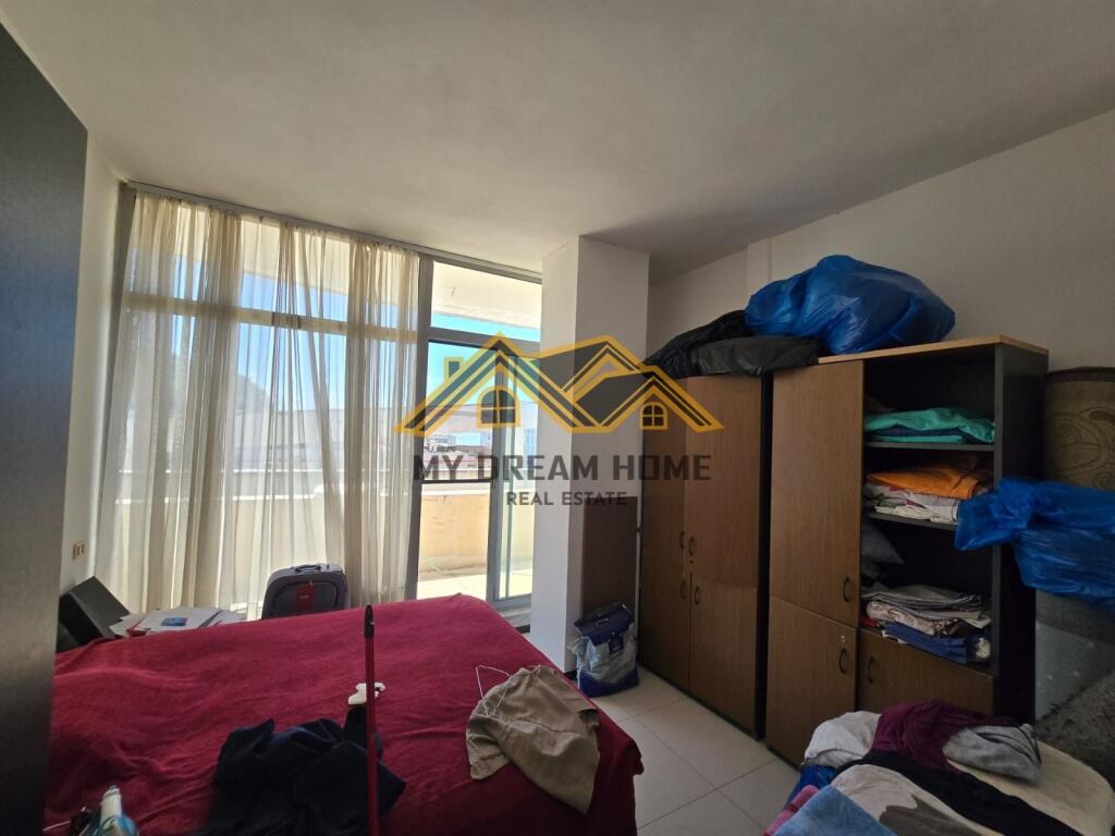 SHITET APARTAMENT 2+1+2+VERAND ME PISHIN TEK SHKEMBI I KAVAJES!!