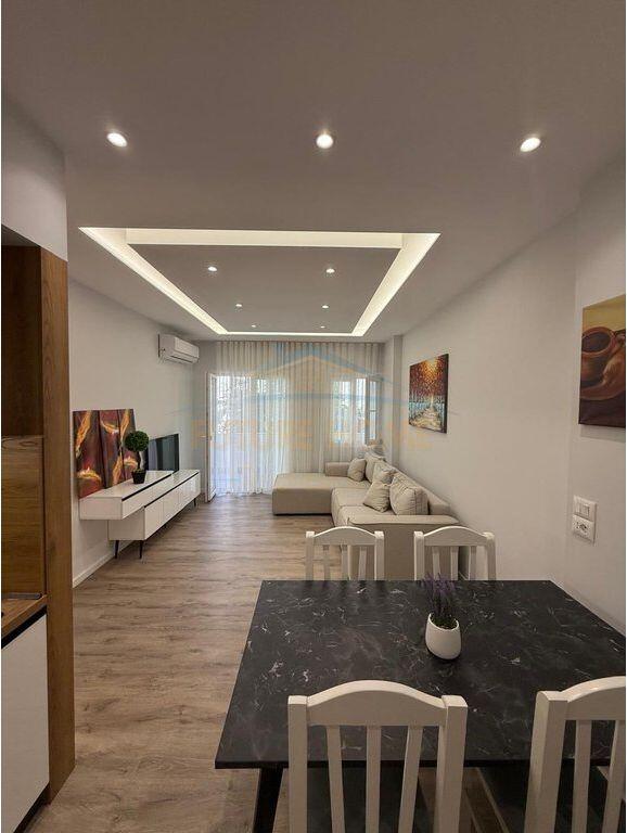 In vendita, Appartamento 1+1, Durazzo