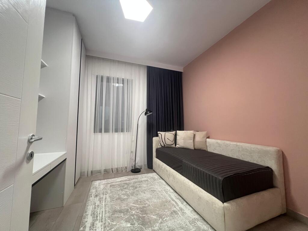 Jepet me qira 2+1 tek Radisoni 900 Euro