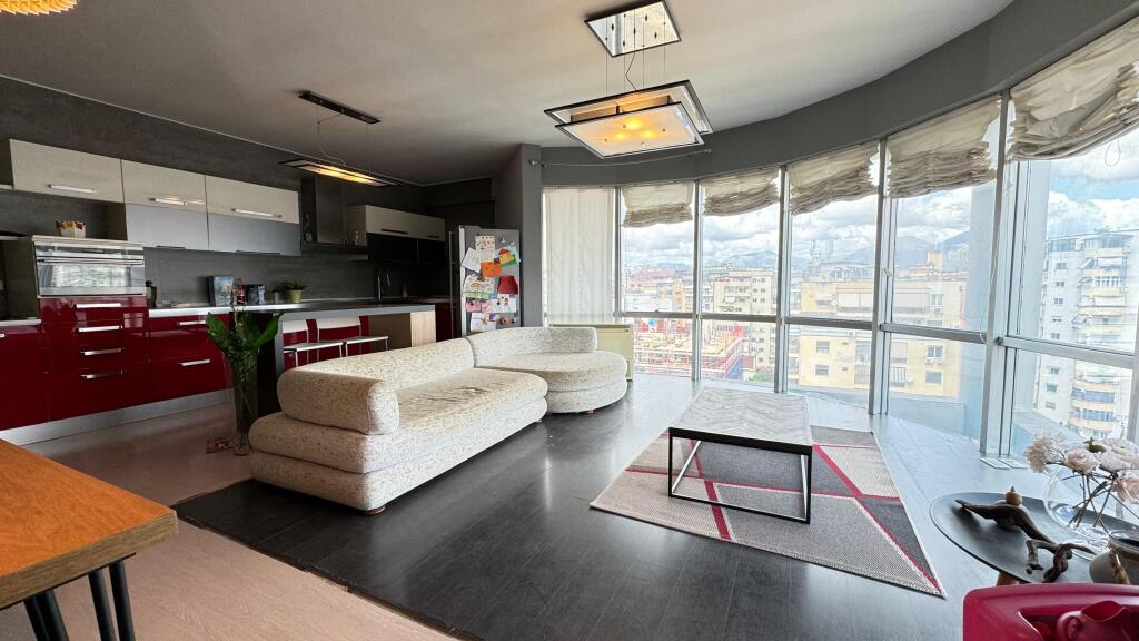 2+1 apartment for rent at the Paris Municipality!