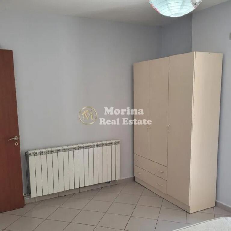 Apartament 1+1, Komuna e Parisit, Rruga Robert Shvarc, 167000 euro