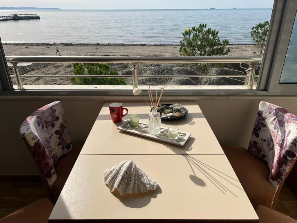 Garsonierë me qira – Plazh Rrota e Kuqe,  Pamje Deti