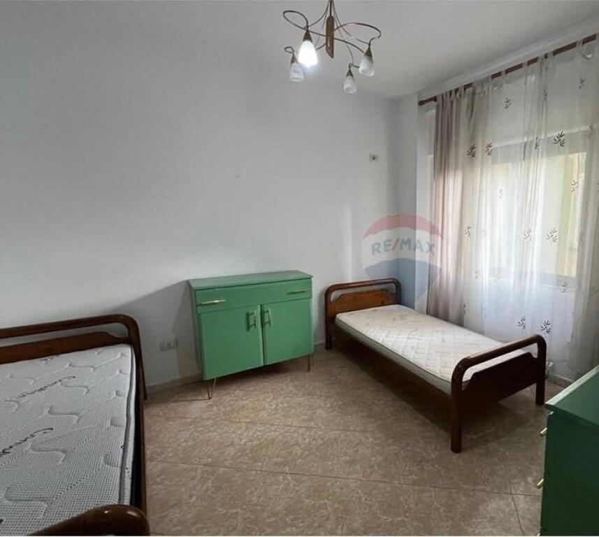 2+1 near Dinamo stadium