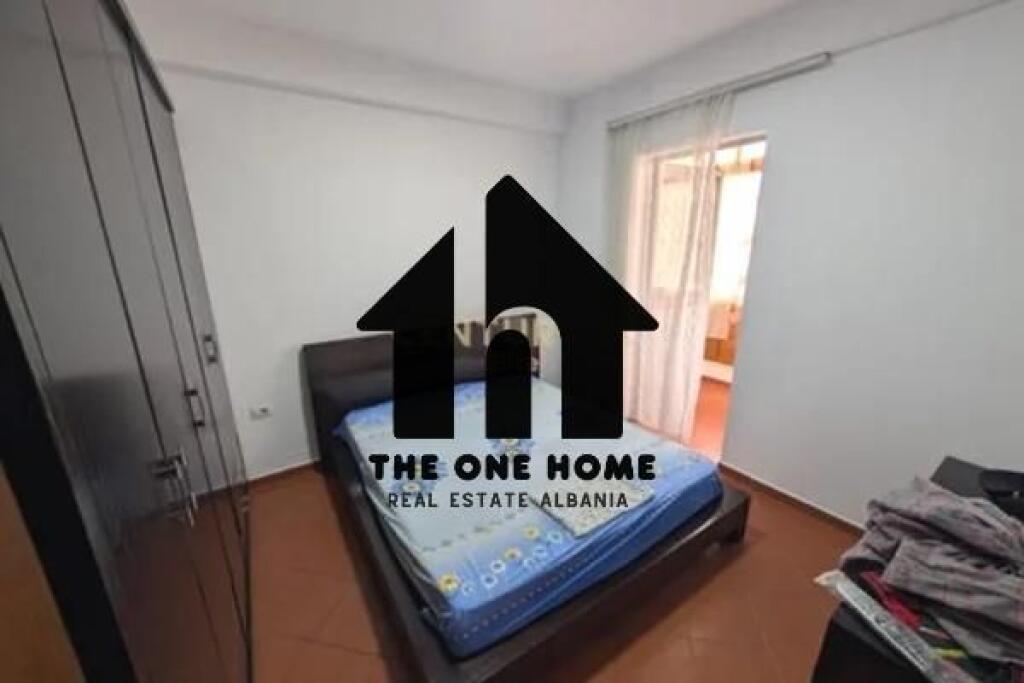 Rent 1+1 Electric Market.