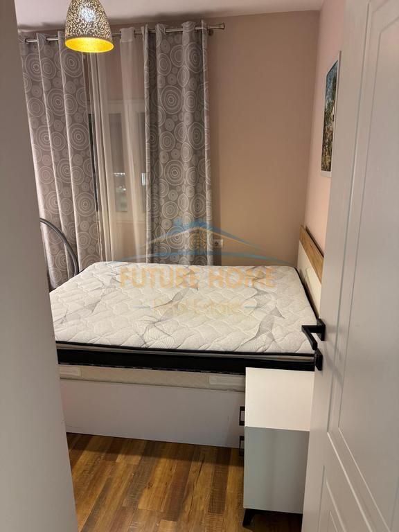 Qira, Apartament 2+1, Stacioni i Trenit