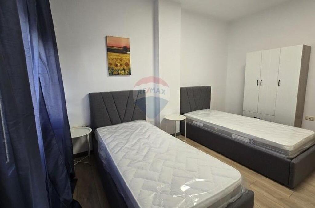 Shitet Apartament 2+1 Komuna e Parisit (530191072-44)