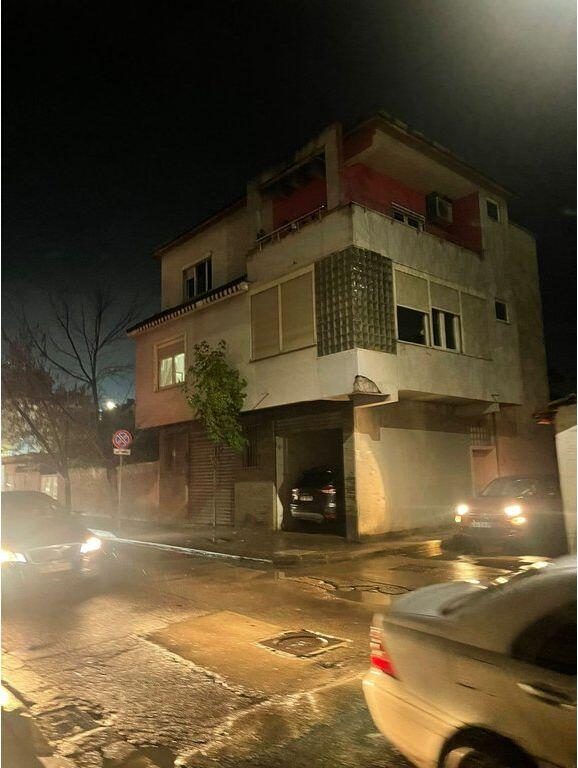 QIRA | Ambient Komercial – Pediatria, Tiranë